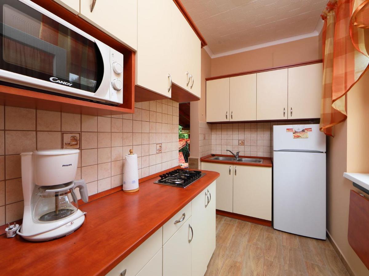 Holiday Home Hibiscus By Interhome Balatonkeresztúr エクステリア 写真